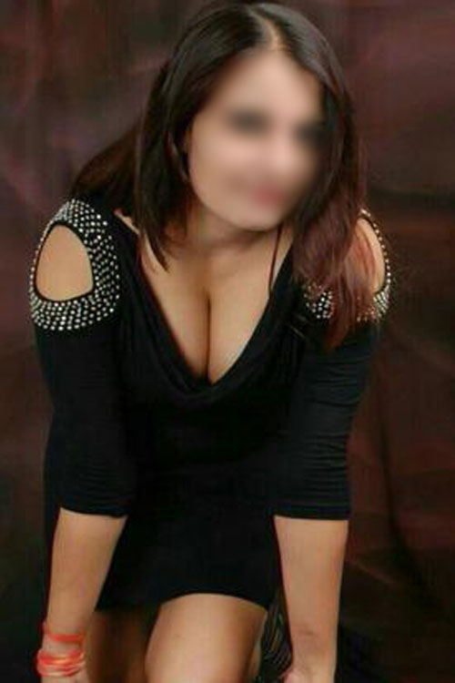 Lustful Girl in Noida